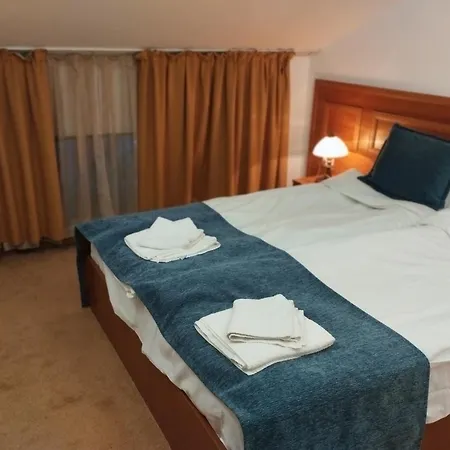 Private Emerald Bansko