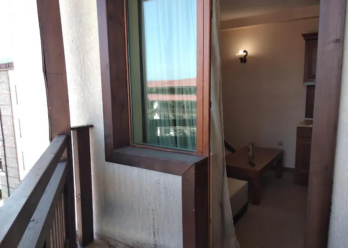 Apartment Private Emerald