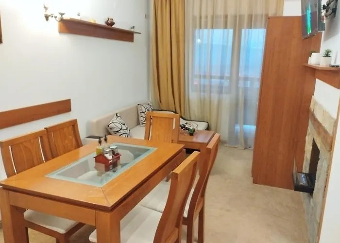 Apartment Private Emerald